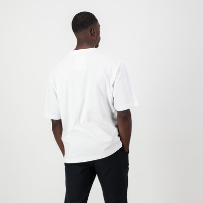 Kaizer Chiefs Pop Art Badge White Boxy Tee: Soft Cotton Oversized Fan Shirt