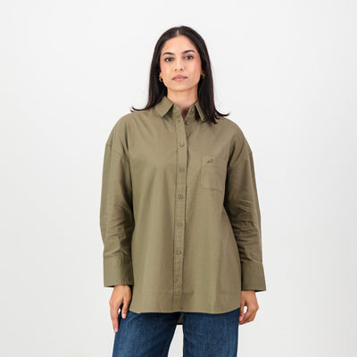 Springboks Women's Classic Taupe Oxford Shirt: Relaxed Fit, Versatile Style