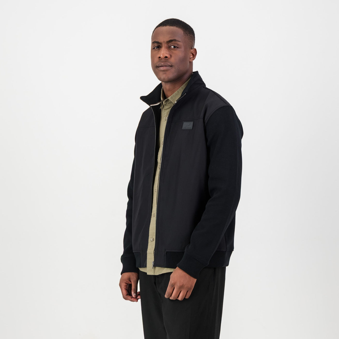 Springboks Black Premium Soft Shell Jacket: Wind-Resistant, Flexible, Ultimate Fan Gear